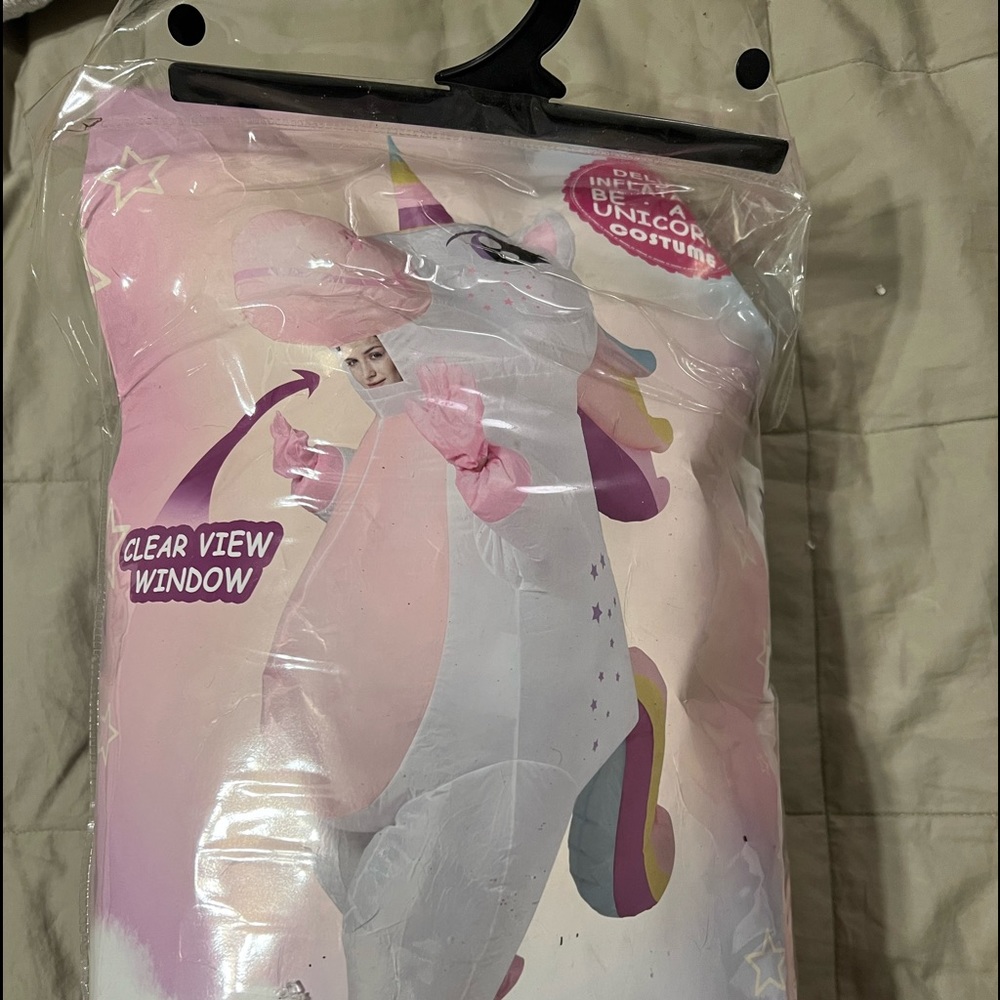 Costume
